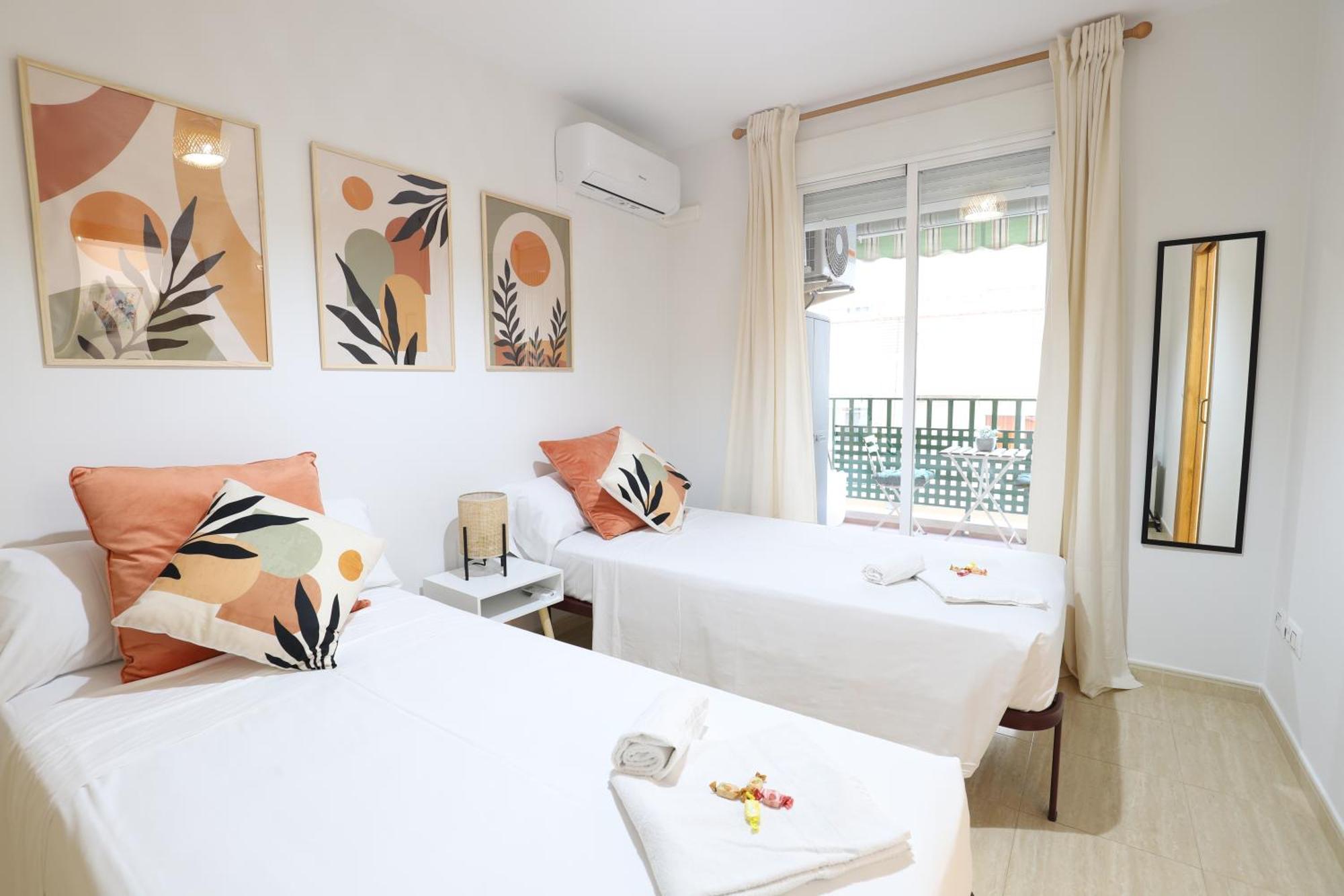 Adorable Apartment 60M From The Beach By Hometels Puerto de Sagunto Luaran gambar
